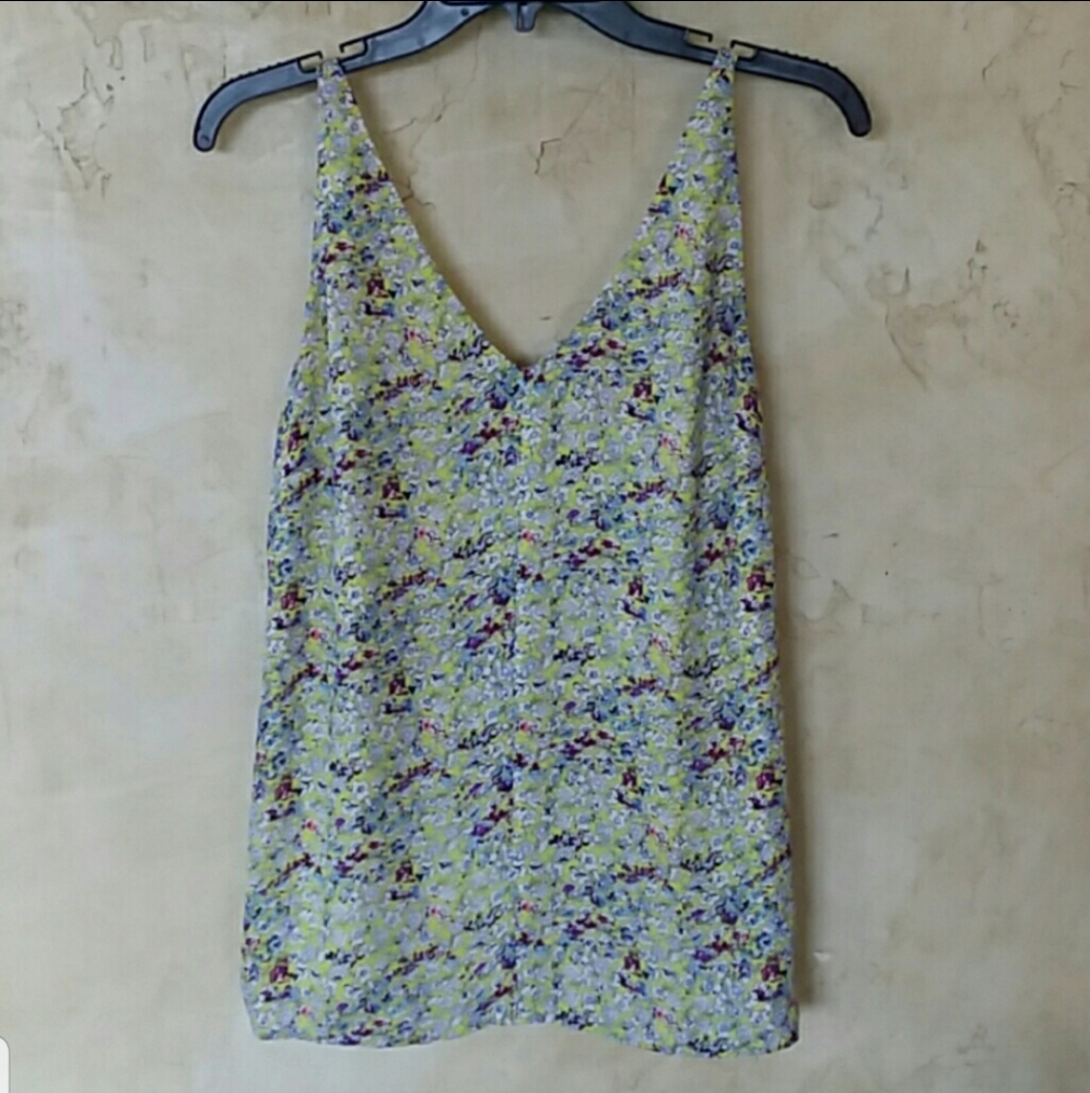 CAbi XS Floral Tank Top